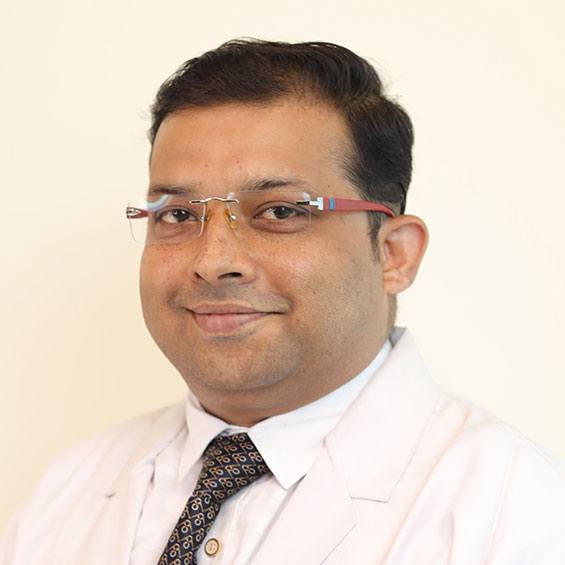 Physiotherapist Dr Akash Saxena